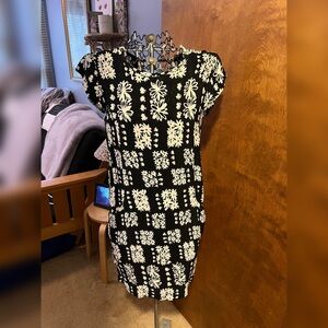 Black and Cream Floral Women's Dress